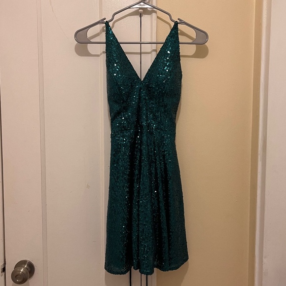 Sparkly dress - Picture 1 of 2